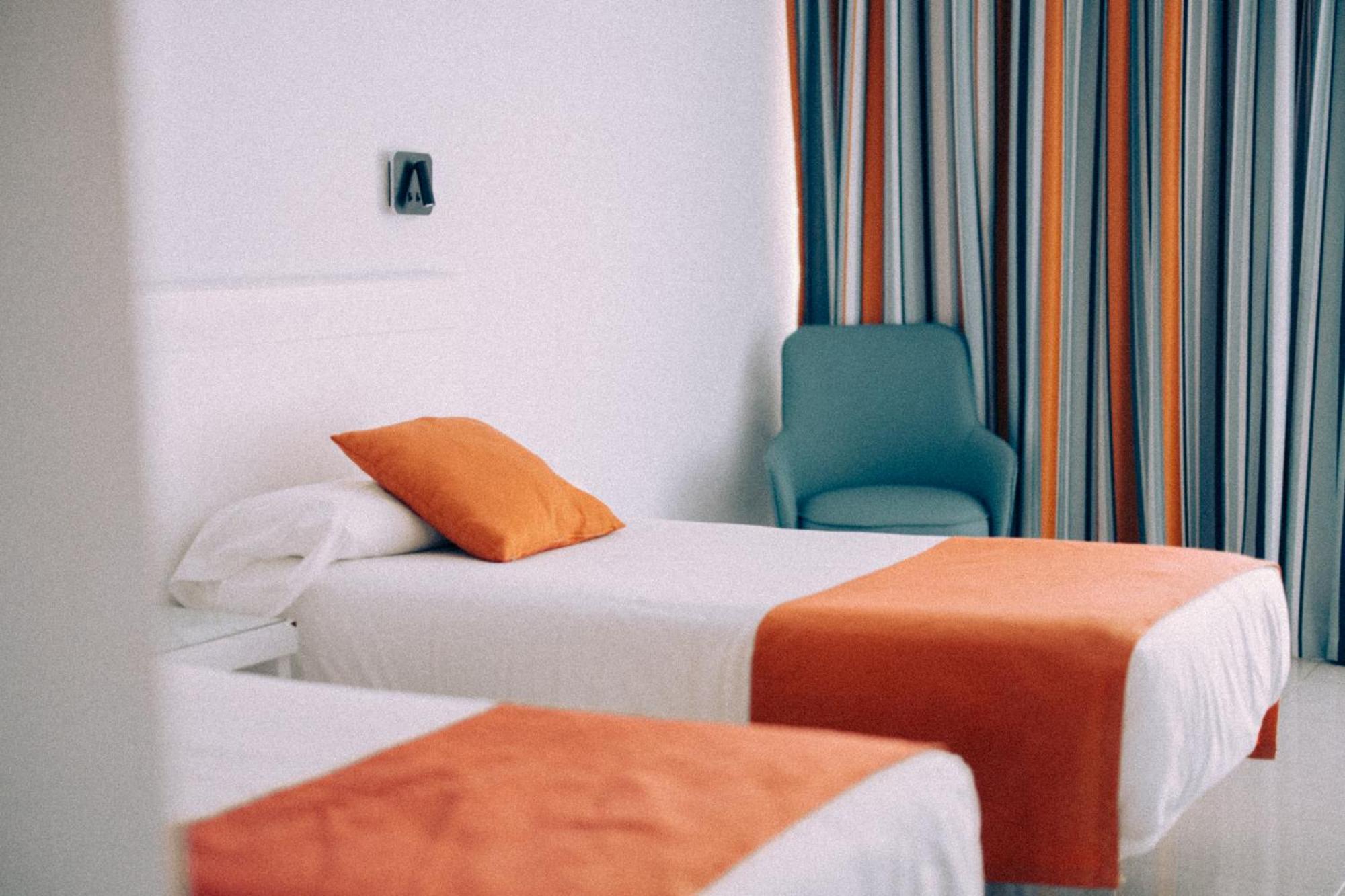 Marina Resort Benidorm - The Original Benidorm Vibe Εξωτερικό φωτογραφία