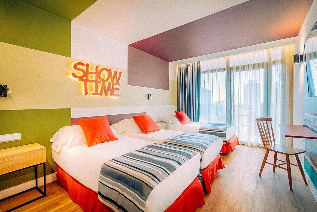Marina Resort Benidorm - The Original Benidorm Vibe Δωμάτιο φωτογραφία